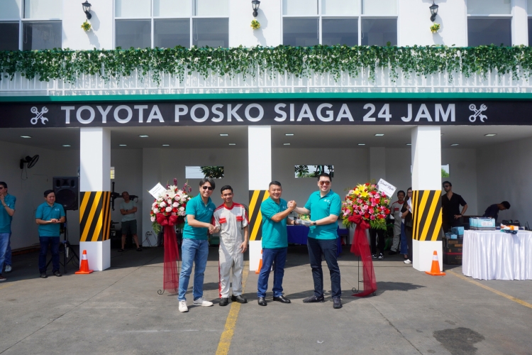 Sedan | Toyota Pressroom